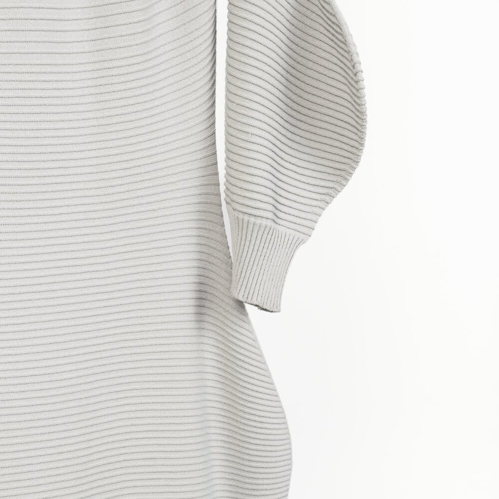 Issey Miyake SS/23 Concretion Light Grey Ribbed Midi Dress - Picture 6 of 10